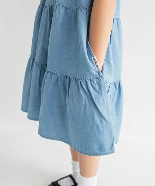 EDWIN（エドウィン）の「【Ou? by EDWIN】デニムティアードワンピース（ワンピース・キッズ・サックスブルー・100/90/110/130/120/150/140）」の7枚目の写真