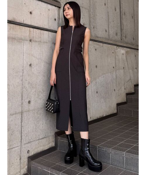 MURUA(ムルーア)の「サイドベルトジップナローワンピース(ワンピース・レディース・インディゴブルー/カーキ/ブラック・2/1)」の14枚目の写真