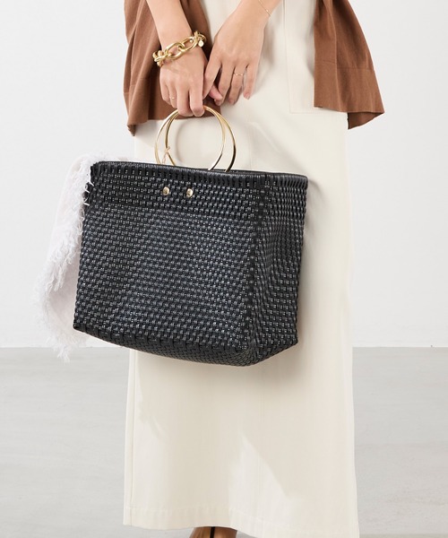 SANRAMI（サンラミ）の「SANRAMI 25SS別注メタルハンドルトート（かごバッグ・レディース・ブラック・FREE）」の14枚目の写真