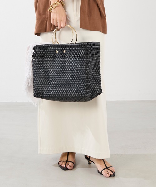 SANRAMI（サンラミ）の「SANRAMI 25SS別注メタルハンドルトート（かごバッグ・レディース・ブラック・FREE）」の15枚目の写真