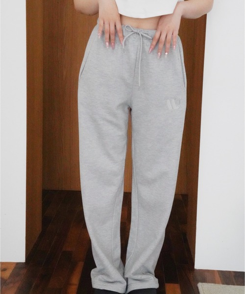 mignon（ミニョン）の「【Mignon/ミニョン】MG LOGO sweat pants / ロゴスウェットパンツ（スウェットパンツ・レディース・グレー・FREE）」の4枚目の写真