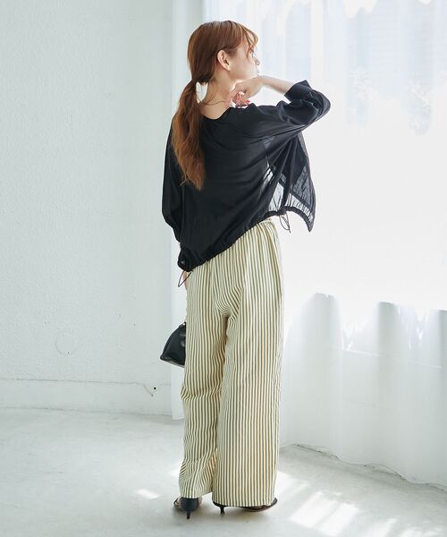le.coeur blanc（ルクールブラン）の「《楽な履き心地◎》ドビーストライプサッカータックパンツ（その他パンツ・レディース・ブラック系その他/ベージュ系その他2・38）」の6枚目の写真