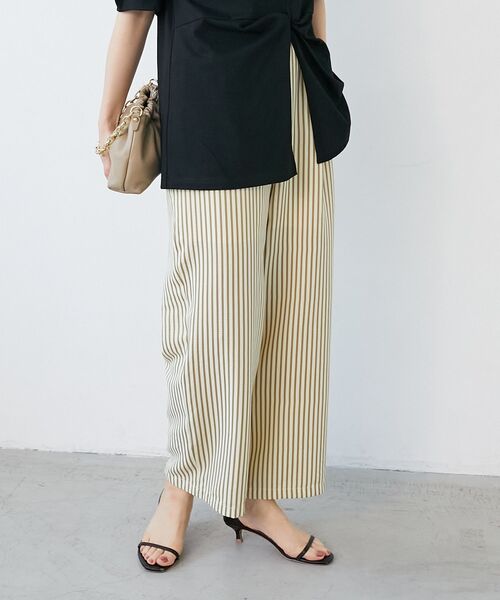 le.coeur blanc（ルクールブラン）の「《楽な履き心地◎》ドビーストライプサッカータックパンツ（その他パンツ・レディース・ブラック系その他/ベージュ系その他2・38）」の15枚目の写真