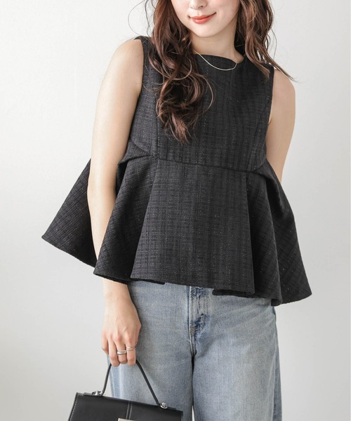 Lajour（ラジュール）の「【日本製】ツイード ラメ ペプラム トップス（Tシャツ/カットソー・レディース・オフホワイト/ブラック・フリー）」の4枚目の写真