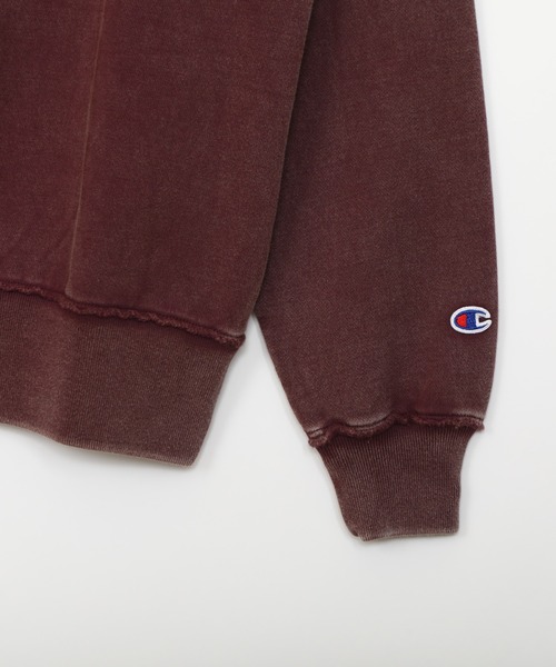 Champion（チャンピオン）の「【Champion/チャンピオン】レディース クルーネックスウェットシャツ（スウェット・レディース・ブルー系その他/ブラック系その他/オレンジ系その他/ワイン・LARGE/MEDIUM）」の11枚目の写真