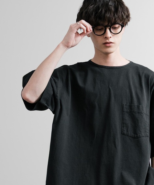 Audience（オーディエンス）の「Audience オーディエンス ピグメントUSAコットン16/-天竺8.45オンス胸ポケット付きサイドスリットボクシーAラインビッグTシャツ AUD6626（Tシャツ/カットソー・メンズ・ネイビー/オリーブ/グレー/スミクロ/ブラック・M/L）」の7枚目の写真