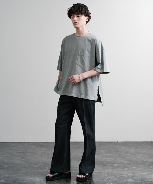 Audience（オーディエンス）の「Audience オーディエンス ピグメントUSAコットン16/-天竺8.45オンス胸ポケット付きサイドスリットボクシーAラインビッグTシャツ AUD6626（Tシャツ/カットソー・メンズ・ネイビー/オリーブ/グレー/スミクロ/ブラック・M/L）」の16枚目の写真