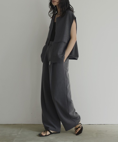 hellam（へラム）の「ダンボール ダブルジップベスト（ベスト）」 - WEAR