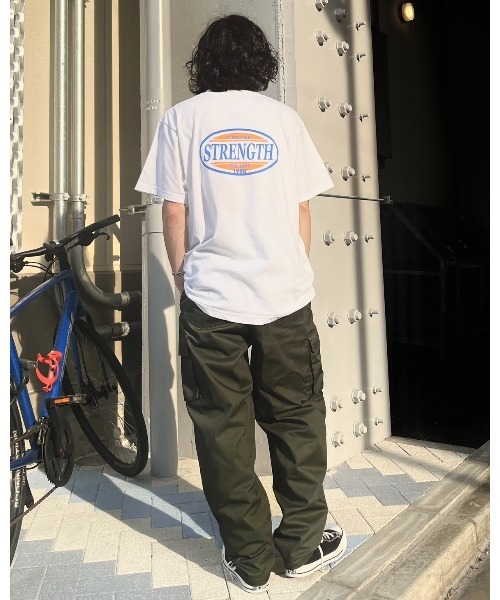 MODISH GAZE(モディシュガゼ)の「【MODISH GAZE】 STRENGTHオーバルロゴTシャツ 半袖(Tシャツ/カットソー・メンズ・ブラック/オレンジ/ホワイト/ピンク・MEDIUM/LARGE/X-LARGE)」の22枚目の写真