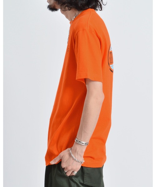 MODISH GAZE(モディシュガゼ)の「【MODISH GAZE】 STRENGTHオーバルロゴTシャツ 半袖(Tシャツ/カットソー・メンズ・ブラック/オレンジ/ホワイト/ピンク・MEDIUM/LARGE/X-LARGE)」の11枚目の写真