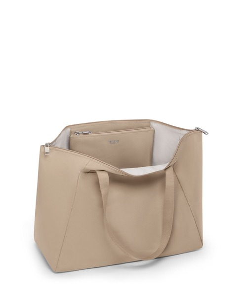 TUMI(トゥミ)の「VOYAGEUR ジャスト・イン・ケース・ミディアム・トート(トートバッグ・レディース・ブラック×グレー・FREE)」の9枚目の写真