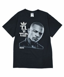 VINTAGE（ヴィンテージ）の「【USED】Y2K JERZEES “T.I. vs T.I.P.” ラップ バンド Tシャツ（Tシャツ/カットソー・メンズ）」