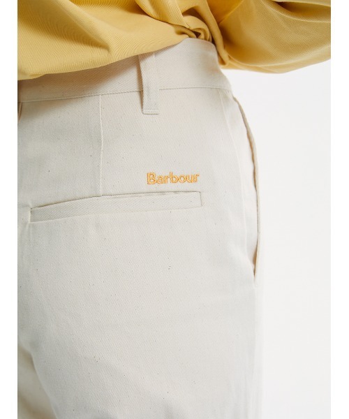 Barbour(バブアー)の「ワイドデニム"Japan Exclusive"(デニムパンツ・レディース・インディゴブルー/ホワイト・MEDIUM/SMALL)」の14枚目の写真