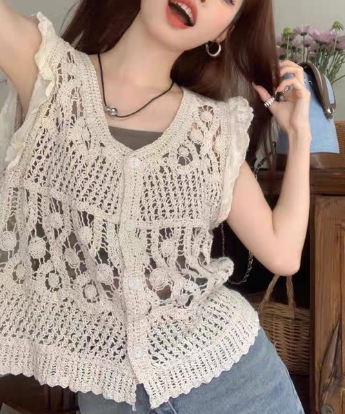 shopnikoniko（ショップニコニコ）の「ビスチェ クロシェ編み 袖フリル ベスト トップス ニットビスチェ ニット かぎ針（ベスト・レディース・ホワイト・フリー）」の2枚目の写真