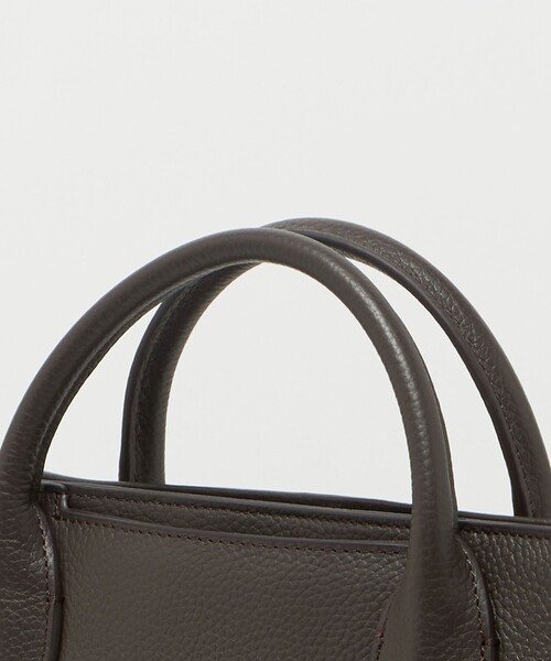 UNITED ARROWS（ユナイテッドアローズ）の「レザー ショルダートートバッグ（トートバッグ・メンズ・ブラック/ダークブラウン・FREE）」の9枚目の写真