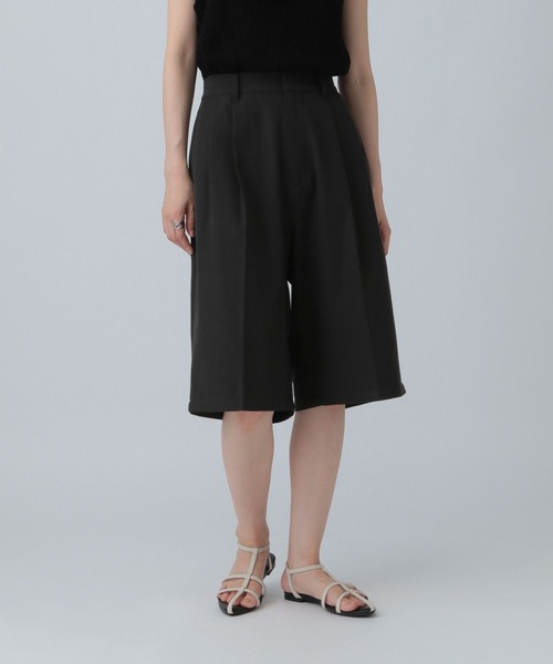 LEPSIM（レプシィム）の「膝下ハーフパンツ　495884（その他パンツ・レディース・ブラック/ブラウン・FREE）」の2枚目の写真