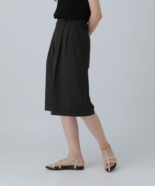 LEPSIM（レプシィム）の「膝下ハーフパンツ　495884（その他パンツ・レディース・ブラック/ブラウン・FREE）」の5枚目の写真