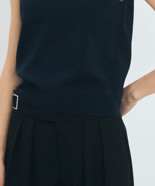 caban(キャバン)の「ファインポリエステル ビッグカラーノースリーブプルオーバー(ニット/セーター・レディース・ネイビー/グリーン/ライトブルー/ホワイト・FREE)」の11枚目の写真