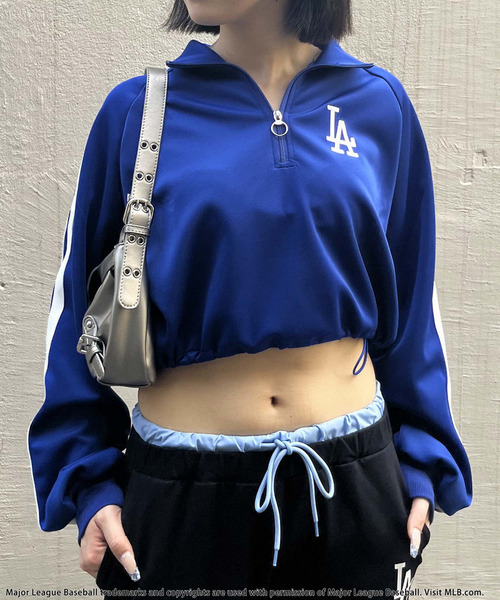 BACK TO THE FIELD（バック トゥー ザ フィールド）の「【MLB】ハーフZIPトラックトップス（Tシャツ/カットソー・レディース・ブラック/ブルー/ホワイト・FREE）」の13枚目の写真