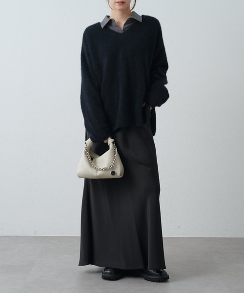 Lui's（ルイス）の「ウールライトVネックニット（ニット/セーター・レディース・ライトグレー/モカ/ブラック・FREE）」の19枚目の写真