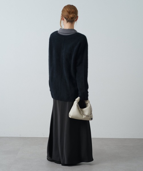 Lui's（ルイス）の「ウールライトVネックニット（ニット/セーター・レディース・ライトグレー/モカ/ブラック・FREE）」の20枚目の写真