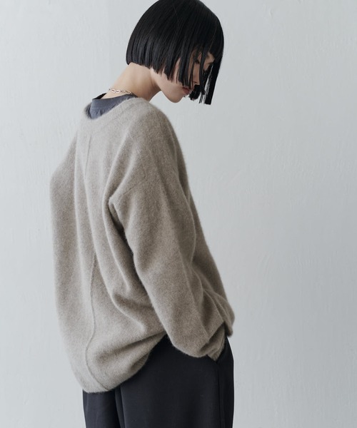 Lui's（ルイス）の「ウールライトVネックニット（ニット/セーター・レディース・ライトグレー/モカ/ブラック・FREE）」の8枚目の写真