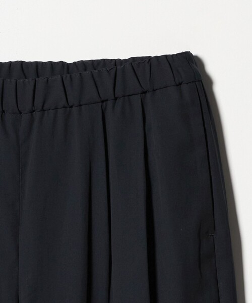 UNITED ARROWS（ユナイテッドアローズ）の「シアー イージー ワイド パンツ ‐ウォッシャブル‐（その他パンツ・レディース・ダークブラウン/ベージュ/ネイビー・38/36）」の8枚目の写真