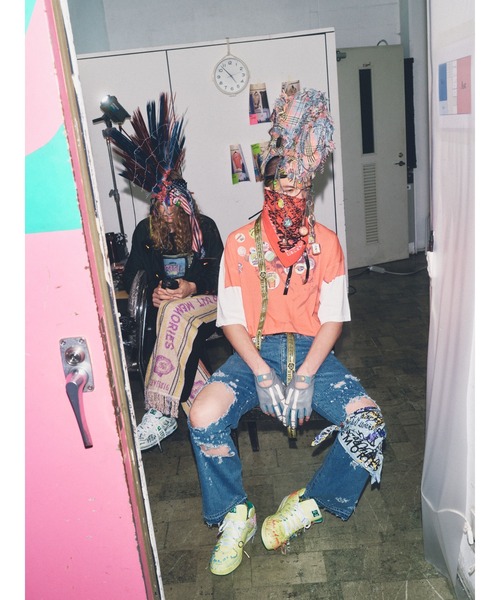 SEVESKIG（セヴシグ）の「SEVESKIG/セブシグ/Trompe l'oeil TEE_缶バッチCT-SV-NRS-1008（Tシャツ/カットソー・メンズ・ホワイト/レッド・SMALL/MEDIUM/LARGE/X-LARGE）」の7枚目の写真