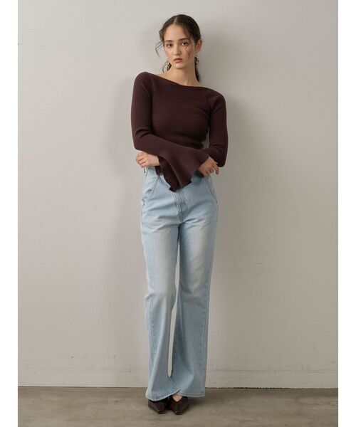 LAGUNAMOON（ラグナムーン）の「アシンメトリードレープフレアスリーブニット（ニット/セーター・レディース・アイボリー/ブラック/ブルー/ブラウン・FREE）」の10枚目の写真