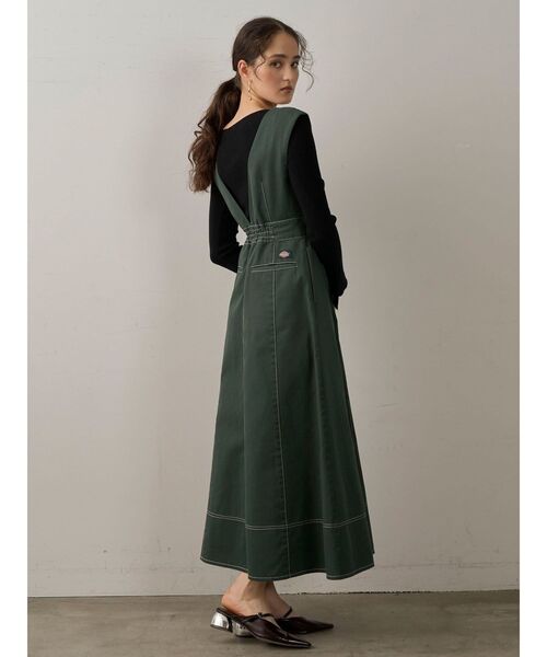 LAGUNAMOON（ラグナムーン）の「アシンメトリードレープフレアスリーブニット（ニット/セーター・レディース・アイボリー/ブラック/ブルー/ブラウン・FREE）」の15枚目の写真