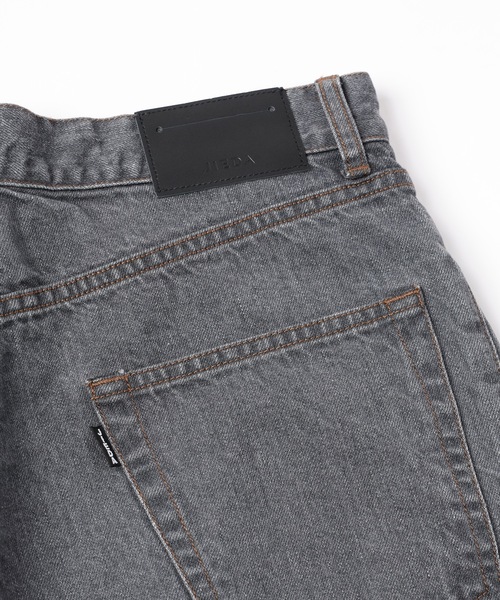 JIEDA（ジエダ）の「USED TWIST DENIM PANTS（デニムパンツ・メンズ・ブラック/インディゴブルー・1/2）」の20枚目の写真