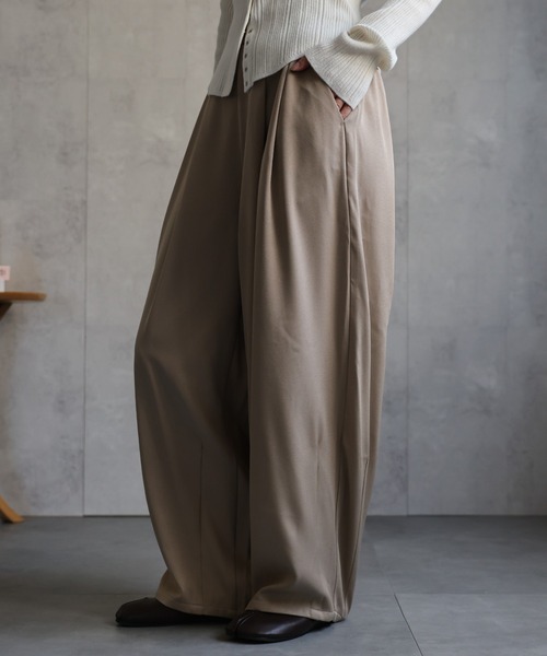 ap retro(アプレトロ)の「【SETUP対応】イージーコクーンパンツ(その他パンツ・レディース・ブラウン/チャコール/ベージュ/ネイビー/ブラック・MEDIUM/LARGE)」の4枚目の写真