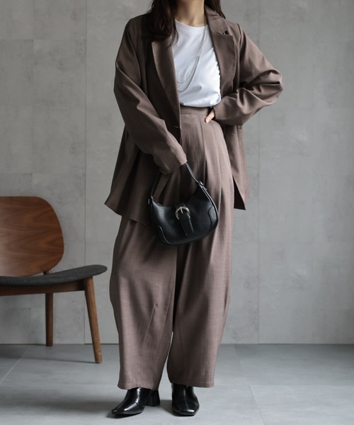 ap retro(アプレトロ)の「【SETUP対応】イージーコクーンパンツ(その他パンツ・レディース・ブラウン/チャコール/ベージュ/ネイビー/ブラック・MEDIUM/LARGE)」の12枚目の写真