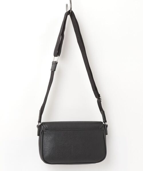Guess(ゲス)の「VIVIETTE Mini Crossbody Flap クロスボディ ショルダーバッグ(ショルダーバッグ・レディース・ブラック・ONE SIZE)」の11枚目の写真