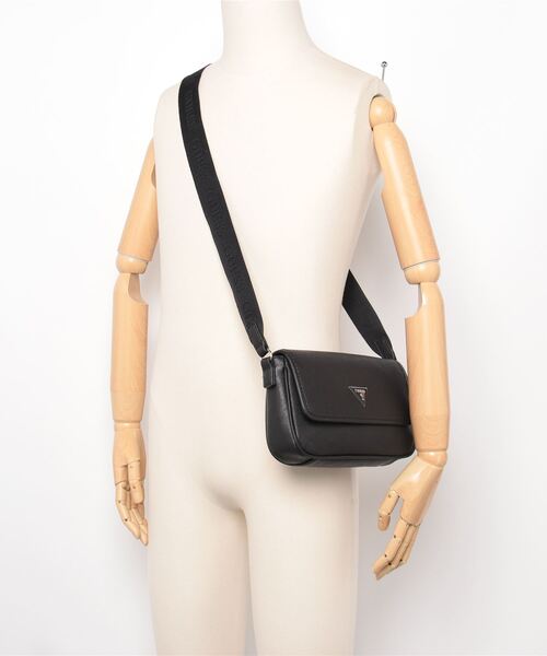 Guess(ゲス)の「VIVIETTE Mini Crossbody Flap クロスボディ ショルダーバッグ(ショルダーバッグ・レディース・ブラック・ONE SIZE)」の14枚目の写真