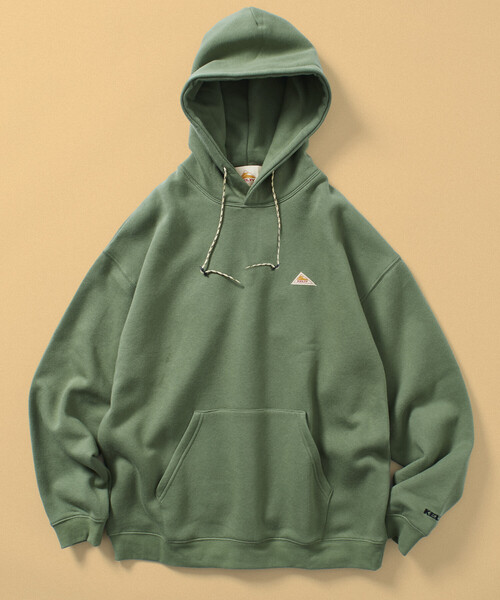 FREAK'S STORE(フリークスストア)の「限定展開 KELTY×FREAK'S STORE/ケルティ 別注 ワンポイント ヴィンテージロゴ プルオーバーパーカー/フーディー(パーカー・メンズ・ブラック/アッシュグレー/グリーン/チャコールグレー/ネイビー/グレイッシュベージュ/オフホワイト・LARGE/MEDIUM/X-LARGE/SMALL)」の6枚目の写真