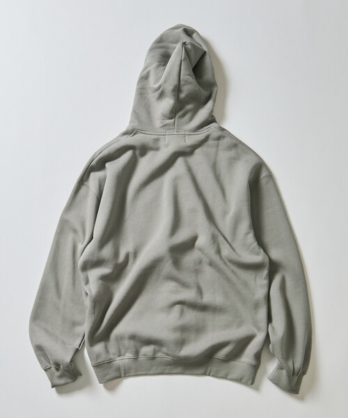 FREAK'S STORE(フリークスストア)の「限定展開 KELTY×FREAK'S STORE/ケルティ 別注 ワンポイント ヴィンテージロゴ プルオーバーパーカー/フーディー(パーカー・メンズ・ブラック/アッシュグレー/グリーン/チャコールグレー/ネイビー/グレイッシュベージュ/オフホワイト・LARGE/MEDIUM/X-LARGE/SMALL)」の15枚目の写真