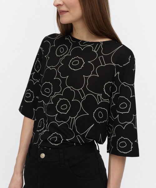 marimekko（マリメッコ）の「Kollaasi Piirto Unikko / shirt（Tシャツ/カットソー・レディース・ブラック・LARGE/MEDIUM/SMALL/X-SMALL）」の4枚目の写真
