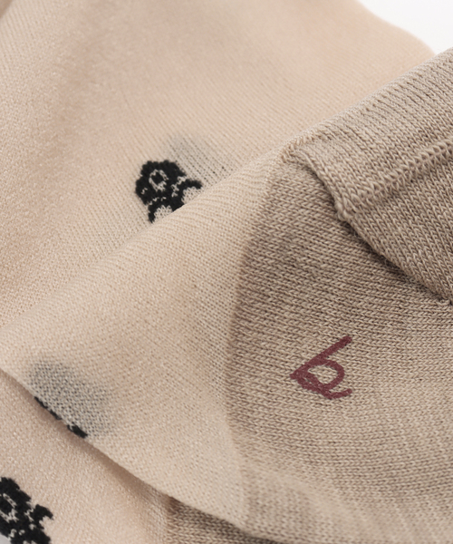 IENA（イエナ）の「babaco/ババコ Flower Socks 靴下 BA02-BN51（ソックス/靴下・レディース・ベージュ/アイボリー・FREE）」の3枚目の写真