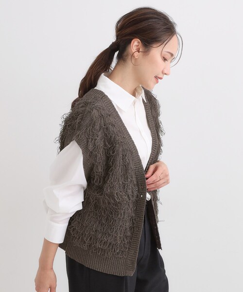 Cutie Blonde(キューティーブロンド)の「【前後2WAY】着るだけで着映える ループヤーンベスト(ベスト・レディース・ブラウン系その他/ライトベージュ/グリーン系・00)」の19枚目の写真