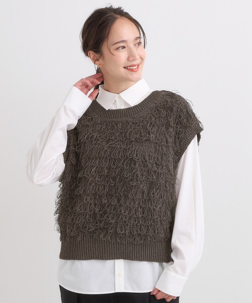 Cutie Blonde(キューティーブロンド)の「【前後2WAY】着るだけで着映える ループヤーンベスト(ベスト・レディース・ブラウン系その他/ライトベージュ/グリーン系・00)」の20枚目の写真