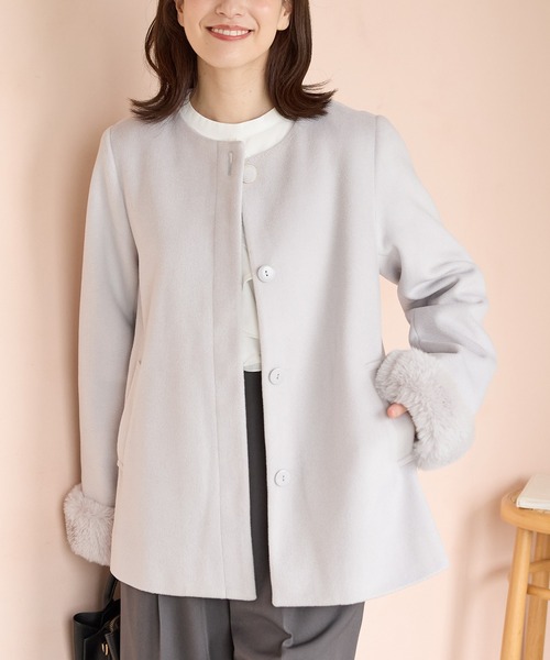 Honeys（ハニーズ）の「ファー付ノーカラーコート（ノーカラーコート・レディース・ライトグレー/モカ/ネイビー/アイボリー・S/M/LL/L/3L）」の19枚目の写真