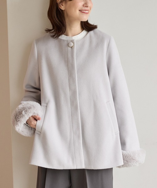 Honeys（ハニーズ）の「ファー付ノーカラーコート（ノーカラーコート・レディース・ライトグレー/モカ/ネイビー/アイボリー・S/M/LL/L/3L）」の21枚目の写真