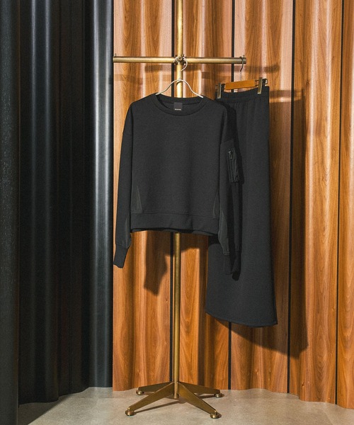 ROSE BUD(ローズバッド)の「MIXED FABRIC TOP AND SKIRT SET(ワンピース・レディース・カーキ/ブラック/グレー・ONE SIZE)」の2枚目の写真