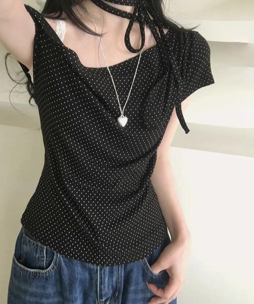 Nia(ニア)の「Nia(ニア)/ドット柄 半袖 ワンショルダーリボントップス(Tシャツ/カットソー・レディース・ブラック/アイボリー/ピンク・SMALL/MEDIUM)」の15枚目の写真