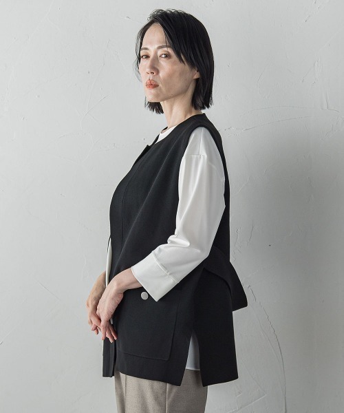 la.f…(ラエフ)の「"後姿もこなれ感"スポンディッシュニットジレ≪手洗い可能≫(ベスト・レディース・チャコールグレー/ブラック/キャメル・9号)」の11枚目の写真