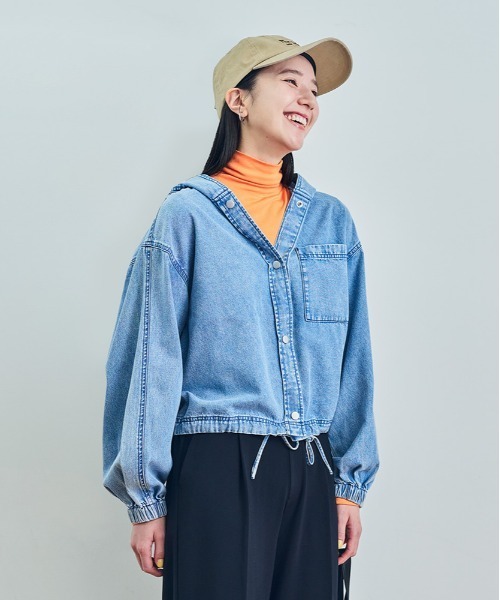 BACK NUMBER(バックナンバー)の「【BACK NUMBER】デニムフードシャツ (フード付き/柔らかデニム/リラックス/カジュアル)(シャツ/ブラウス・レディース・ライトインディゴブルー/その他1・L/M)」の1枚目の写真