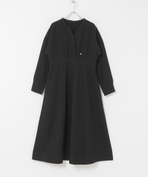 F by ROSSO(エフバイロッソ)の「『UR TECH SMOOTHLUXE』F by ROSSO キーネックワンピース(ワンピース・レディース・ベージュ/ブラック/チャコールグレー・36/38)」の12枚目の写真