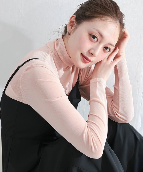 en CAnAF(エンカナフ)の「【新色追加】ハイネック シアー トップス(Tシャツ/カットソー・レディース・レッド/ブラウン/ホワイト/ブラック/チャコールグレー/ボルドー/ピンク・フリー)」の20枚目の写真