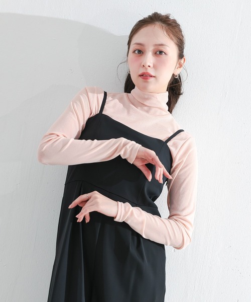 en CAnAF(エンカナフ)の「【新色追加】ハイネック シアー トップス(Tシャツ/カットソー・レディース・レッド/ブラウン/ホワイト/ブラック/チャコールグレー/ボルドー/ピンク・フリー)」の14枚目の写真